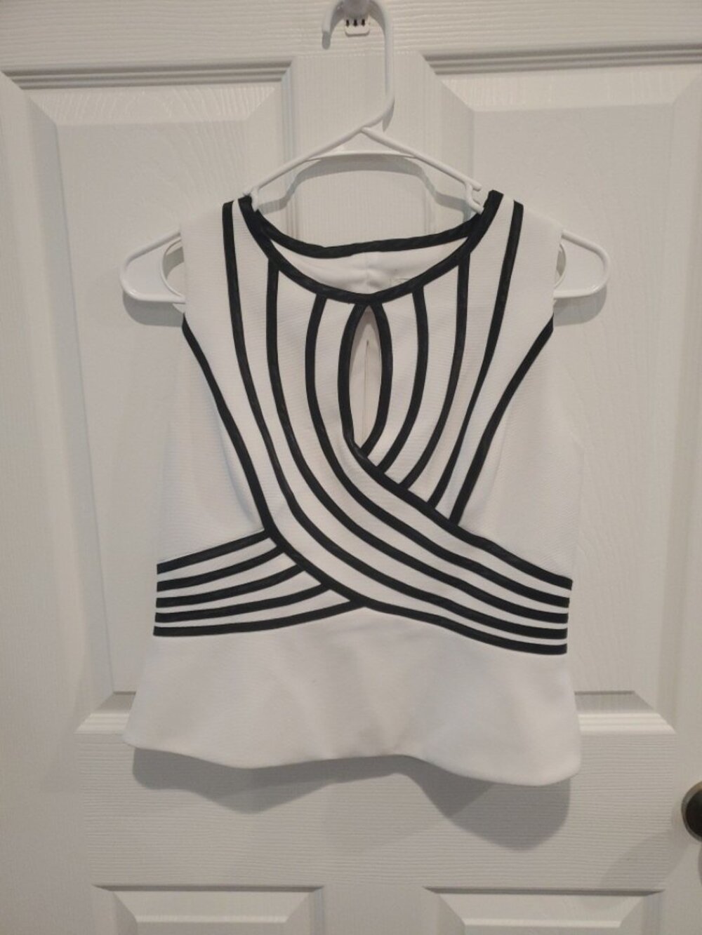 Jr nites Petites by caliendo Black White Top Size 10P